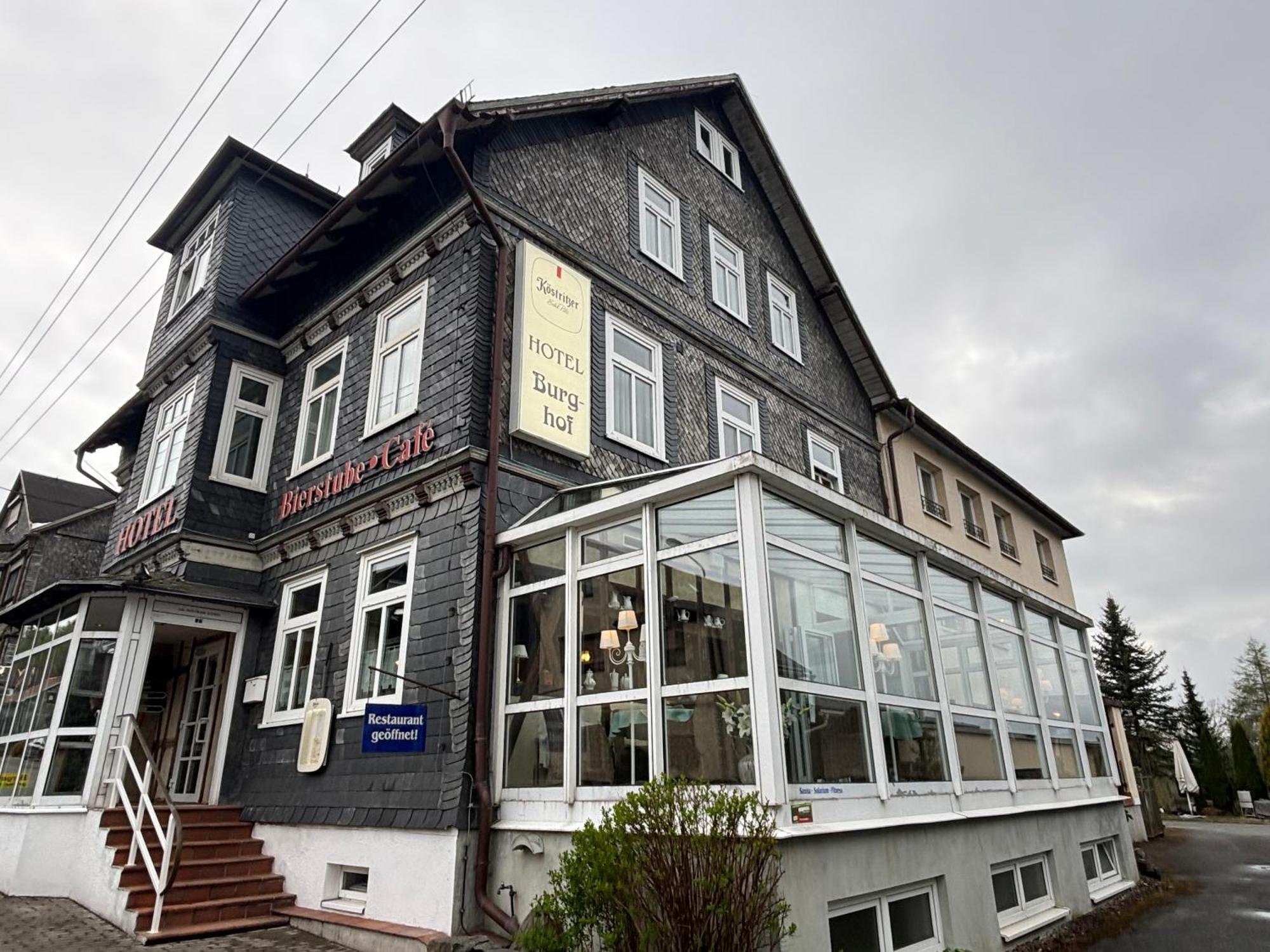 Hotel Burghof Schwarzatal ภายนอก รูปภาพ